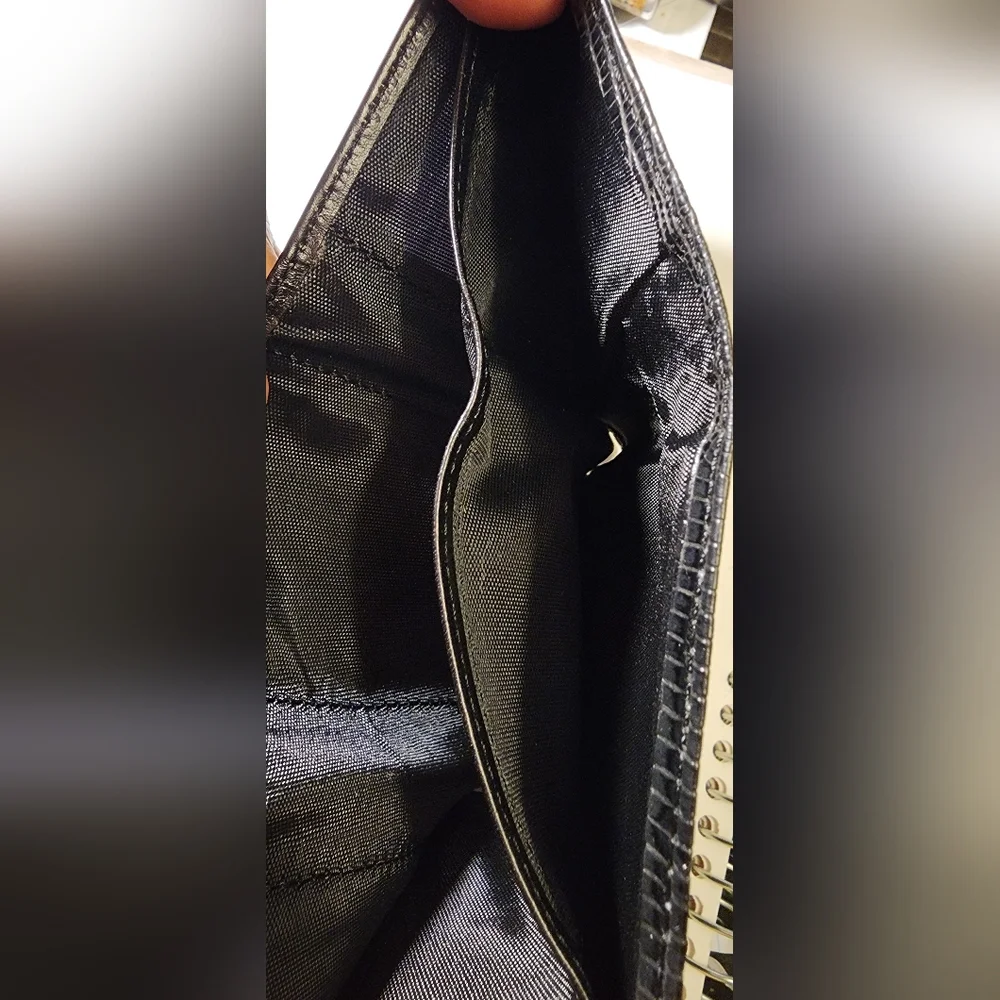 Men's 100% Lizard Shell Cordovan TriFold Wallet.  Black.